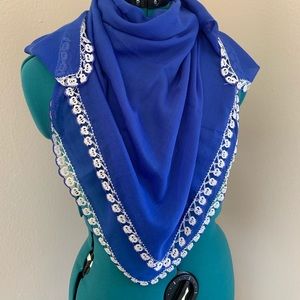 Exotic hand made scarf